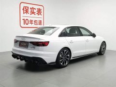 Audi A4L 40 TFSI Luxury Dynamic - фото 2