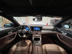 Mercedes-Benz E-Class New Energy E 350 e L plug-in hybrid sports sedan - фото 12