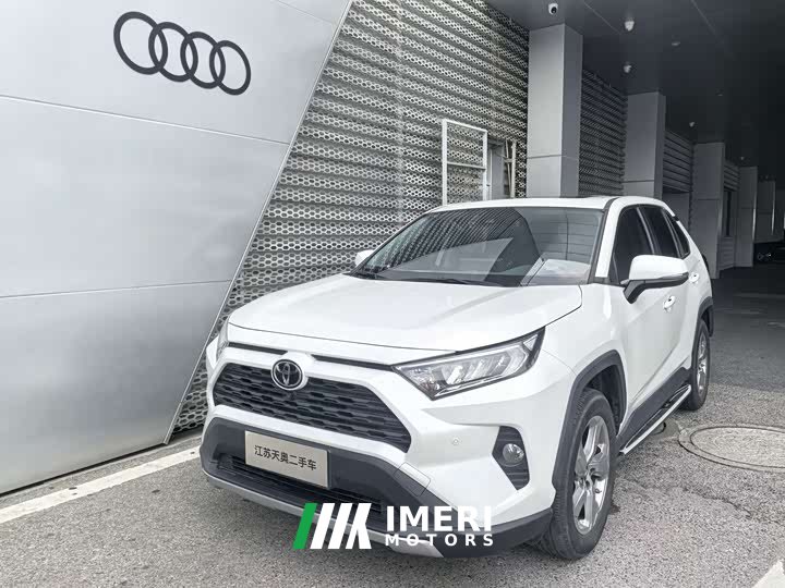 Toyota RAV4 Rongfang 2.0L CVT two-wheel drive fashion PLUS version - автомобиль из Китая