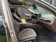 BMW 5 Series facelift 525Li luxury package - фото 11