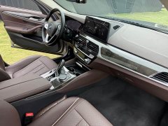 BMW 5 Series facelift 525Li luxury package - фото 12