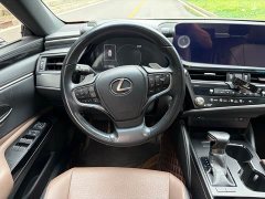 Lexus ES 200 Excellence Edition - фото 10