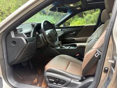 Lexus ES 200 Excellence Edition - фото 7