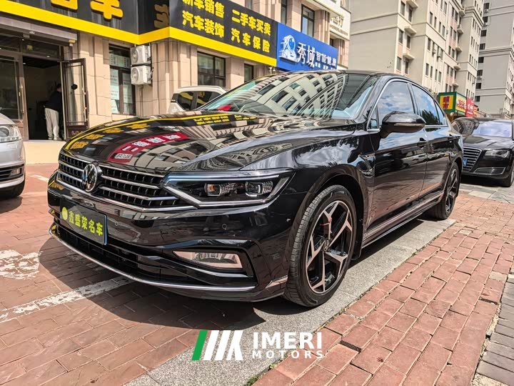Volkswagen Magotan 2023 2 Million Edition 330TSI DSG Luxury - автомобиль из Китая