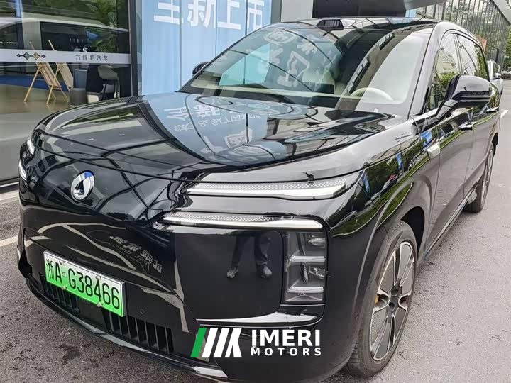 Denza N8L flagship - автомобиль из Китая