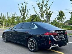 BMW 5 Series 525Li M Sports Package - фото 7