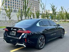 BMW 5 Series 525Li M Sports Package - фото 9