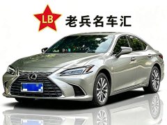 Lexus ES 200 Premium Edition - фото 1