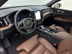 Volvo XC60 B5 four-wheel drive Zhiyuan luxury version - фото 16