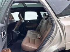 Volvo XC60 B5 four-wheel drive Zhiyuan luxury version - фото 19