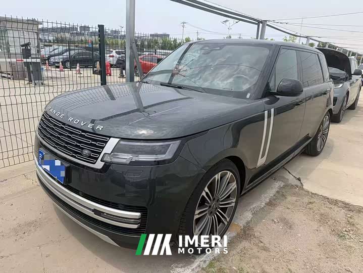 Land Rover Range Rover 2023 3.0 L6 400PS Extended Edition - автомобиль из Китая