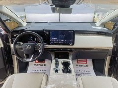 Lexus LM 2023 500h six-seater premium version - фото 12