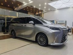 Lexus LM 2023 500h six-seater premium version - фото 3