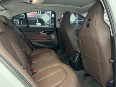BMW 1 Series facelift 125i M Sports Night Edition - фото 11