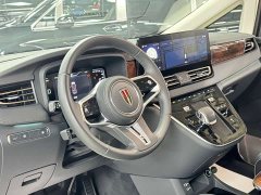 Hongqi HQ9 PHEV 2.0T four-wheel drive luxury version - фото 3