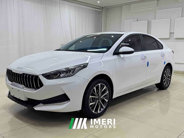 Kia K3 2021 facelift 1.5L CVT Youth Edition - автомобиль из Китая