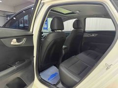 Kia K3 2021 facelift 1.5L CVT Youth Edition - фото 8