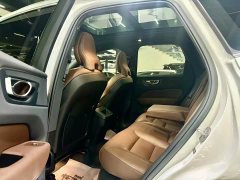 Volvo XC60 B5 four-wheel drive Zhiyuan luxury version - фото 6