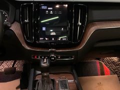 Volvo XC60 T5 four-wheel drive Zhiyuan Deluxe Edition - фото 10