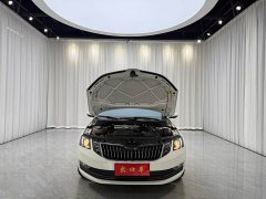 Lynk & Co Octavia 1.5L Automatic Comfort Edition - фото 11