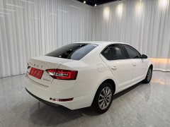 Lynk & Co Octavia 1.5L Automatic Comfort Edition - фото 4