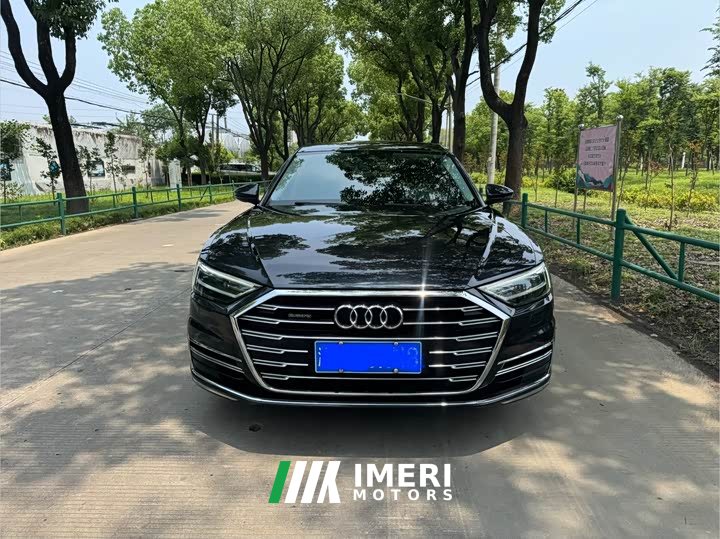 Audi A8 2019 facelift Plus A8L 50 TFSI quattro comfort type - автомобиль из Китая