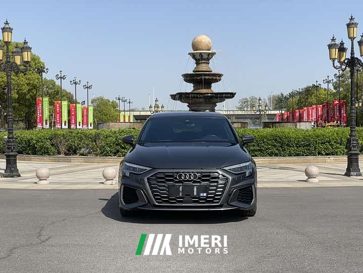 Audi A3 facelift Sportback 35 TFSI stylish and sporty - автомобиль из Китая
