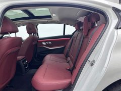BMW 3 Series 2025 330Li M Sports Night Package - фото 19