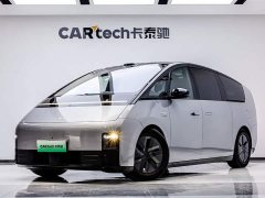 Li Auto Ideal MEGA Home Family Special Edition - фото 1
