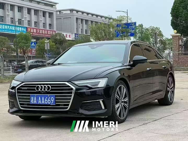 Audi A6L 55 TFSI quattro Dynamic Edition - автомобиль из Китая