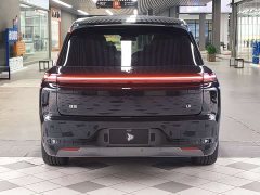 Li Auto Ideal L8 Pro - фото 15