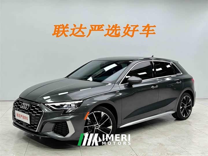 Audi A3 facelift Sportback 35 TFSI stylish and sporty - автомобиль из Китая