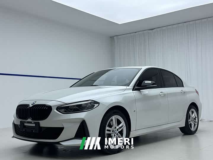 BMW 1 Series 2021 120i M Sports Night Edition - автомобиль из Китая