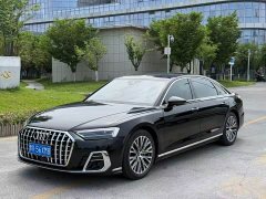 Audi A8 A8L 50 TFSI quattro Comfort - фото 1