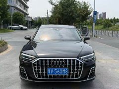 Audi A8 A8L 50 TFSI quattro Comfort - фото 2