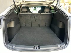 Tesla Model Y 2023 rear-wheel drive version - фото 8