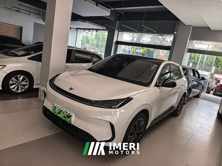 Arcfox Jihu Beta T1 425 PLUS - автомобиль из Китая