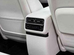 Li Auto Ideal i6 2025 four-wheel drive standard version - фото 20
