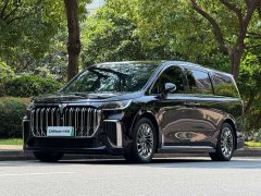 Voyah Lantu Dreamer PHEV ultra-long battery life flagship version - фото 1