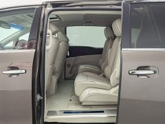 Buick GL8 Land Business Class 652T Luxury - фото 15