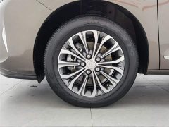 Buick GL8 Land Business Class 652T Luxury - фото 17