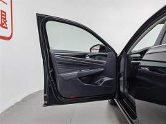 Volkswagen Passat Plug-in Hybrid 2022 430PHEV Hybrid Luxury Edition - фото 8