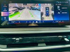 BMW X7 xDrive40i Leading Luxury Package - фото 15
