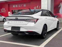 Lexus Elantra 2021 1.5L CVT LUX Premium Edition - фото 8