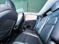 Tesla Model Y rear-wheel drive version - фото 6