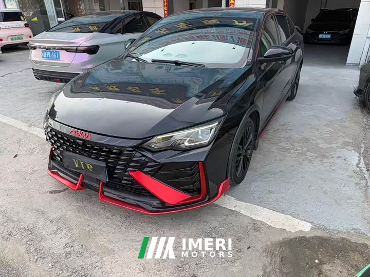 BMW Aeolus Yixuan MAX 1.5T Dark Night Edge Edition - автомобиль из Китая