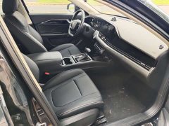 Bestune B70 2023 3rd Gen 1.5T Automatic Enjoy 70th Anniversary Edition - фото 11