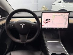 Tesla Model Y 2021 standard range rear-wheel drive version - фото 16