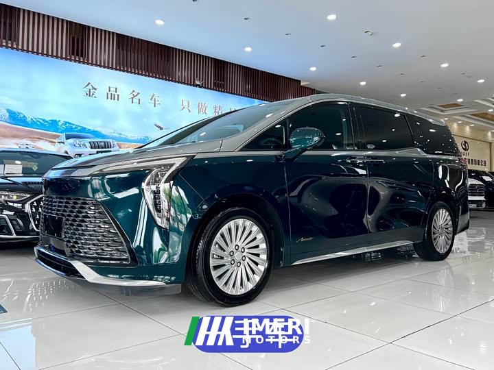 Lynk & Co Century 2.0T four-seater private version