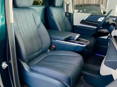 Lynk & Co Century 2.0T four-seater private version - фото 8